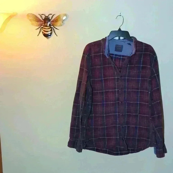 legacy, XL, r d and black - Picture 1 of 5